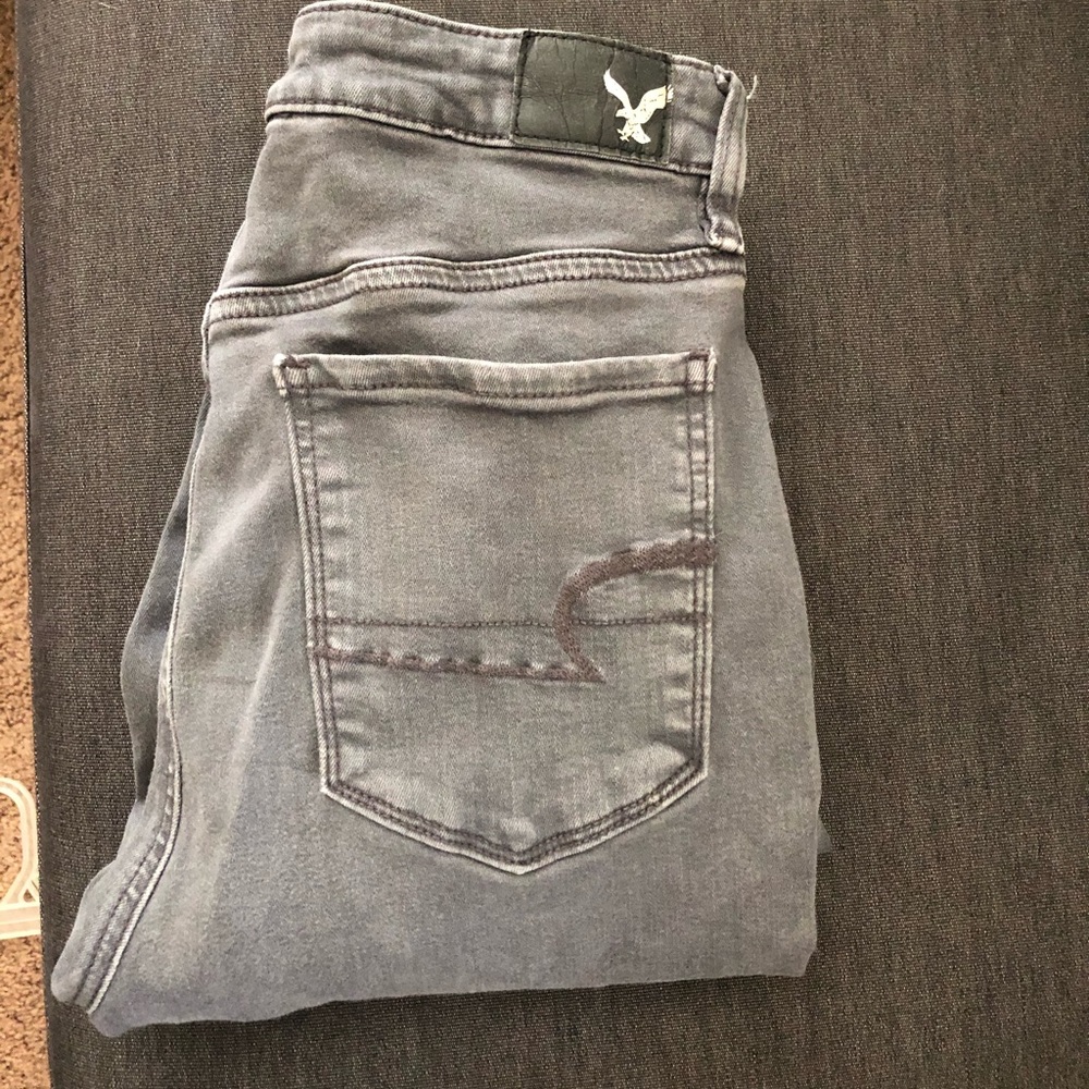 Gray American Eagle skinny jeans 8 long